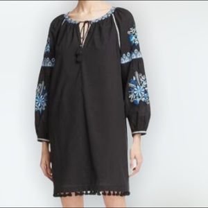 BELTAINE Woman’s Embroidered Dress Size Small